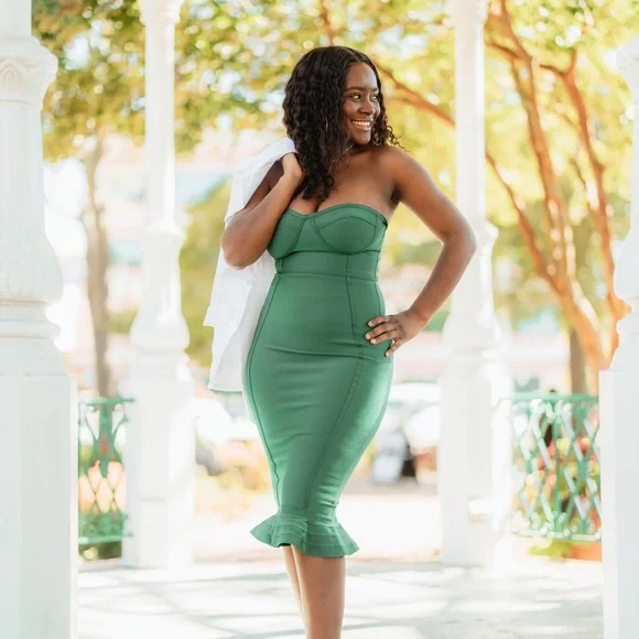 Beautiful Emerald Green Peplum Dress Beautiful Emerald Green Peplum Dress
